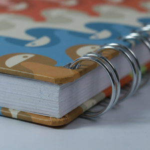 Cuaderno Espiral Personalizado con Tapa Dura, Adhesivos y Separadores para la Escuela y Oficina, Fabricante Mayorista - Product Image 4