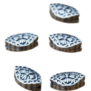 Cuentas espaciadoras de flor de cuatro pétalos, 14x9x5mm, chapadas en plata, para pulseras y accesorios DIY - Product Image 4