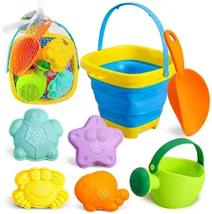 Foldable Beach Bucket Sand Toys Set Beach Bucket with Sand Molds Collapsible Silicone Buckets