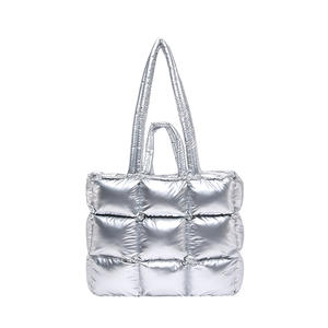 Bolso tote metálico acolchado, bolso de mano tipo nube, bolso de hombro de gran capacidad para mujer, uso diario - Product Image 1
