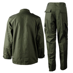 Uniforme tactique de camouflage confortable pour hommes chasse pratique activités de plein air - Product Image 1