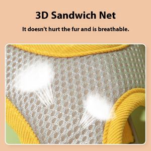 Kleine Gänseblümchen bestickte Leinen weste für kleine Hunde Festes Muster mit gepolsterten Brustgurt bändern für Haustier aktivitäten im Freien - Product Image 4