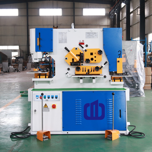 Punzonatrice Idraulica Combinata Q35Y-30 ad Alta Precisione per Lamiera, Foratrice e Cesoia, Direttamente dalla Fabbrica - Product Image 2