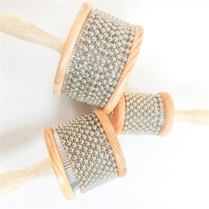 Cabasa <span class=keywords><strong>de</strong></span> Madera con Cadena <span class=keywords><strong>de</strong></span> Cuentas Metálicas y Cilindro, Instrumento <span class=keywords><strong>de</strong></span> Percusión para Bandas Escolares, Tamaño Mediano - Product Image 5