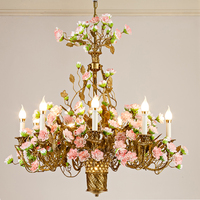 Design de lampe à suspension romantique de fabricant, éclairage européen en porcelaine avec un prix compétitif, lustre à fleurs de mariage populaire