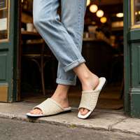 Usine de chaussures personnalisées, antidérapantes, acceptant les logos personnalisés, tongs plates décontractées pour femmes, pour l'extérieur
