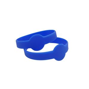 Pulsera Deportiva Fluorescente de Silicona Lisa Personalizable para Hombre y Mujer, Venta al Por Mayor de Fábrica - Product Image 3