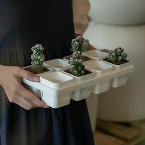 Portabottiglie in plastica per vivaio piccolo vassoio di acqua quadrata nera addensata succulenta - Product Image 4