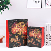 Sacs cadeaux imprimés avec des motifs de feux d'artifice colorés et créatifs, avec estampage doré, pour la promotion des magasins et l'emballage de cadeaux et d'artisanat