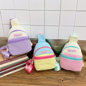 Wholesale Trendy Ultra Light Contrast Color Spliced <b>Kids</b> Fanny Chest Bag, Outdoor Sports Children Cross Bag - Product Image 2