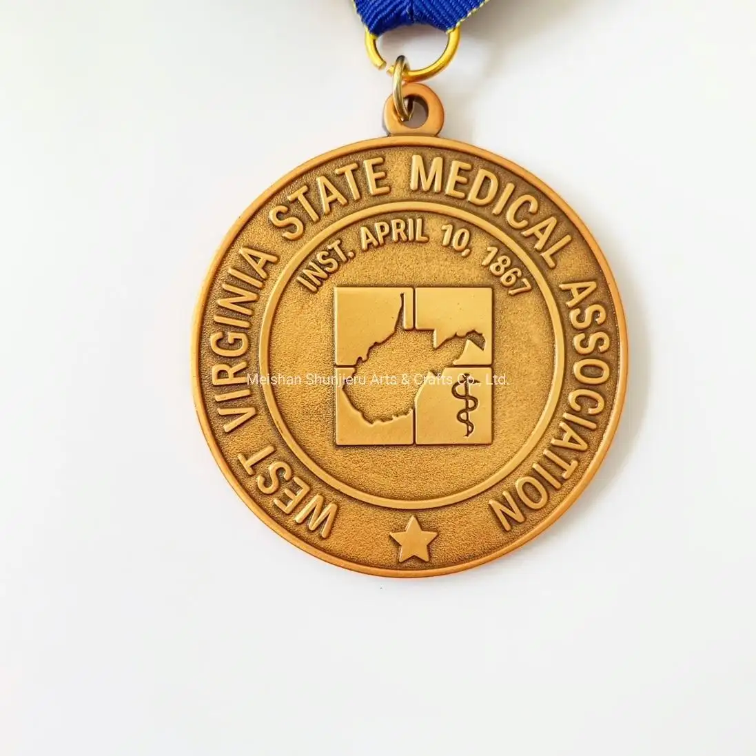 Médailles personnalisées ODM de sports 2D de haute qualité Médaille 3D en laiton en forme de cercle en métal moulé sous pression avec ruban Souvenir de cyclisme OEM en alliage de zinc
