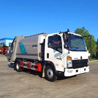 Camion à ordures compacteur Howo 5 tonnes, camion de collecte des déchets, camion de ramassage des déchets