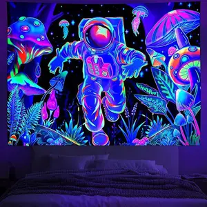 Blacklight UV-reaktive Wandteppich Blumenpflanze Galaxie Raumteppich Wandhängung für Heimdekoration