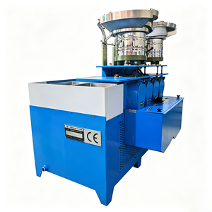 Machine <span class=keywords><strong>de</strong></span> taraudage servo M16 <span class=keywords><strong>M32</strong></span> à alimentation entièrement automatique offrant des performances stables pendant <span class=keywords><strong>de</strong></span> longues heures <span class=keywords><strong>de</strong></span> traitement des écrous - Product Image 2