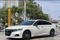 Honda Accord d'occasion 2022 1.5T Night Fantasy Premium, berline intermédiaire turbo essence, norme Euro VI, véhicule d'occasion pour l'exportation