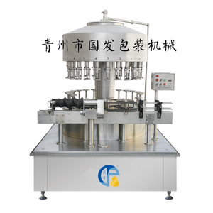 Petite machine de remplissage automatique à 12 buses pour bouteilles de <span class=keywords><strong>cognac</strong></span>, banane, vin rouge, vodka et champagne à pression négative - Product Image 2