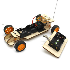 Kit de voiture télécommandée en bois, jouet éducatif scientifique DIY pour enfants de 7 à 9 ans - Product Image 1