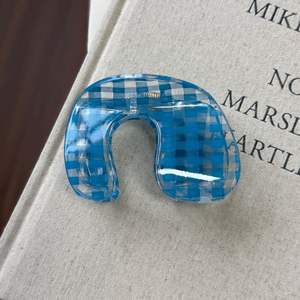 Pince à cheveux rétro transparente motif requin bleu clair pour femme et fille - Product Image 2