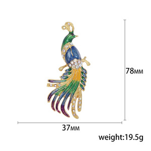 Broche <span class=keywords><strong>de</strong></span> <span class=keywords><strong>pavo</strong></span> real esmaltado con pedrería AB, pin <span class=keywords><strong>de</strong></span> solapa <span class=keywords><strong>de</strong></span> pájaro <span class=keywords><strong>de</strong></span> aleación <span class=keywords><strong>en</strong></span> tono dorado para traje o vestido, azul púrpura - Product Image 5