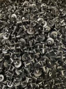 Rivets à pression de fixation d'entraînement en <span class=keywords><strong>plastique</strong></span> de voiture de <span class=keywords><strong>6mm</strong></span> 8mm - Product Image 4