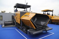 Chinois nouveau meilleur Machine de Construction de routes revêtement de sol carrelage finisseur RP600 6 m 6 m asphalte béton route finisseur prix usine à vendre