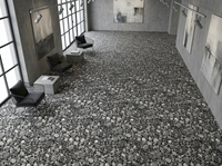 Moquette Moderna 3D con Motivo a Ciottoli, Piastrelle per Pavimenti Commerciali e Uffici, Tappeto Modulare Resistente con Design in Pietra Grigia per Interni Aziendali