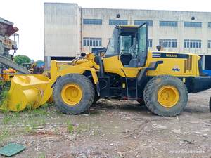 Cargador de ruedas Komatsu WA380 WA360 usado de alta calidad importado de Japón a buen precio en Shanghai - Product Image 2