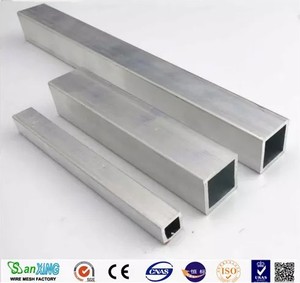 Poste recubierto <span class=keywords><strong>de</strong></span> PVC verde/negro producido en fábrica al por mayor <span class=keywords><strong>para</strong></span> cercado metálico - Product Image 3