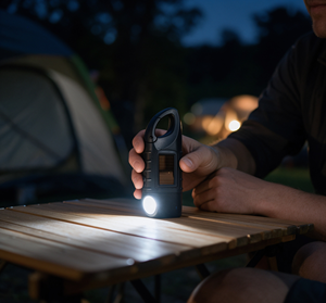 Linterna Solar Portátil con Manivela, Mosquetón, Linterna LED de Emergencia, Impermeable, de Manivela, para Actividades al Aire Libre y Supervivencia - Product Image 4