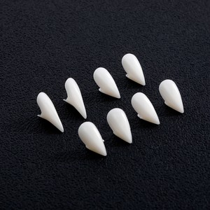 <span class=keywords><strong>Colmillos</strong></span> de Vampiro de Resina al por Mayor, Dientes <span class=keywords><strong>Falsos</strong></span>, Accesorios para Disfraces de Halloween, Accesorios de Dientes Puntiagudos, Logotipo Personalizado OEM - Product Image 1