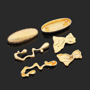 Boutons personnalisés pour usine de boutons, boutons de couture irréguliers, boutons de vêtements en coquille, boutons en métal de forme spéciale, accessoires de mode - Product Image 2