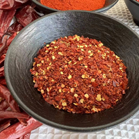 Flocons de piment rouge déshydraté, piment séché, poudre de piment concassé