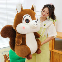 Coussin en peluche écureuil brun, rembourrage en coton PP, adorable jouet animal pour achats en gros, importateurs, boutiques de cadeaux, promotions