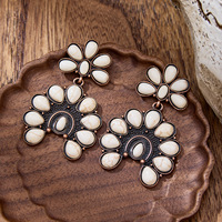 Boucles d'oreilles pendantes en turquoise style western, motif fleur de squash et fer à cheval, cadeau d'anniversaire de décembre pour femme cowgirl