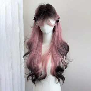 Peluca Larga Rizada Rosa con Flequillo Lateral, Fibra Kanekalon Resistente al Calor, Línea de Cabello Natural, Encaje Transparente, Cobertura Completa - Product Image 4