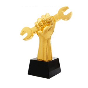 รางวัลประแจทองเรซิ่น - Product Image 1