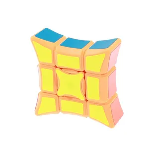 2023 Neueste Kids Custom ized Magnetic Puzzle Kunststoff Werbe lieferanten 1*3 Magic Cube