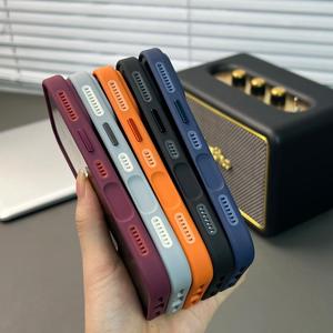 Nueva Funda Magnética Mate para Teléfono con Disipación de Calor para iPhone 17 12 13 Pro Max 14 15 16 Plus con Cubierta Protectora de Lente HD - Product Image 3