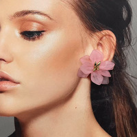 Boucles d'oreilles en acrylique en forme de fleur, élégantes et raffinées, accessoires pour la vente en gros