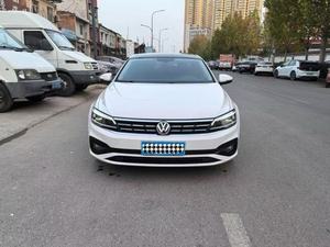 Voiture d'occasion Volkswagen Lamando 280TSI berline compacte 1.4T essence 5 places automatique 2022 - Product Image 2