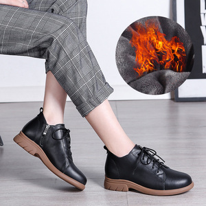 Botines altos de lujo para mujer, botines planos informales de cuero con cordones de piel, cierre de cremallera, resistentes al desgaste para Otoño e Invierno - Product Image 4