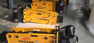 SOOSAN SB43 TOP ประเภทไฮดรอลิกเบรกเกอร์ เครื่องยนต์มอเตอร์ 6-9 ตัน รับประกัน 1 ปี บรรจุภัณฑ์ลังไม้ 75 มม. - Product Image 4