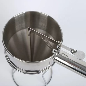 Entonnoir à pâte en acier inoxydable facile à presser avec support, distributeur de pâte mains libres pour beignets et crêpes - Product Image 3