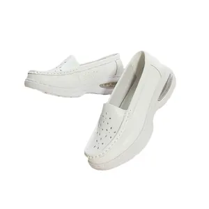 Chaussures de travail d'allaitement blanches en caoutchouc PU légères et confortables personnalisées de haute qualité pour femmes hospitalières