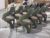Chaise blanche artistique pour salle à manger de villa, dossier perforé, moderne, exclusive, haut de gamme, luxe, dossier haut, beige