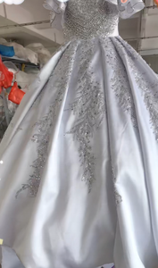 Vestido de Novia de Lujo Personalizado 2026, Estilo Africano, Escote Corazón, Manga con <span class=keywords><strong>Volantes</strong></span>, Satén, con Pedrería de Cristal - Product Image 5