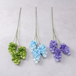 Arreglo de Flores Artificiales de Jacinto de Uva de Alta Calidad con 3 Cabezas para Balcón, Centro de Mesa Estilo Instagram, Ramo de Flores Falsas - Product Image 5