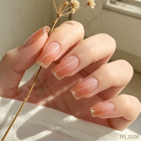 Faux ongles courts carrés rose nude ombré à presser avec pointe scintillante dorée réutilisables pour la vente en gros