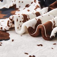 Plaid en peluche à imprimé vache, ultra doux, moelleux, écologique, léger, en polyester, pour toutes les saisons, emballage cadeau personnalisé