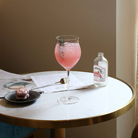 Verre à pied long en cristal motif tulipe, bord évasé, pour cocktails, jus et vin – Élégant pour la maison et le bar